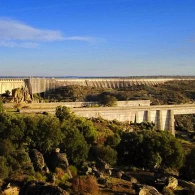 Presa de Almendra