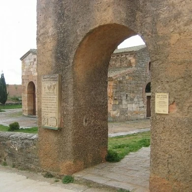 Iglesia de San Pedro de la Nave